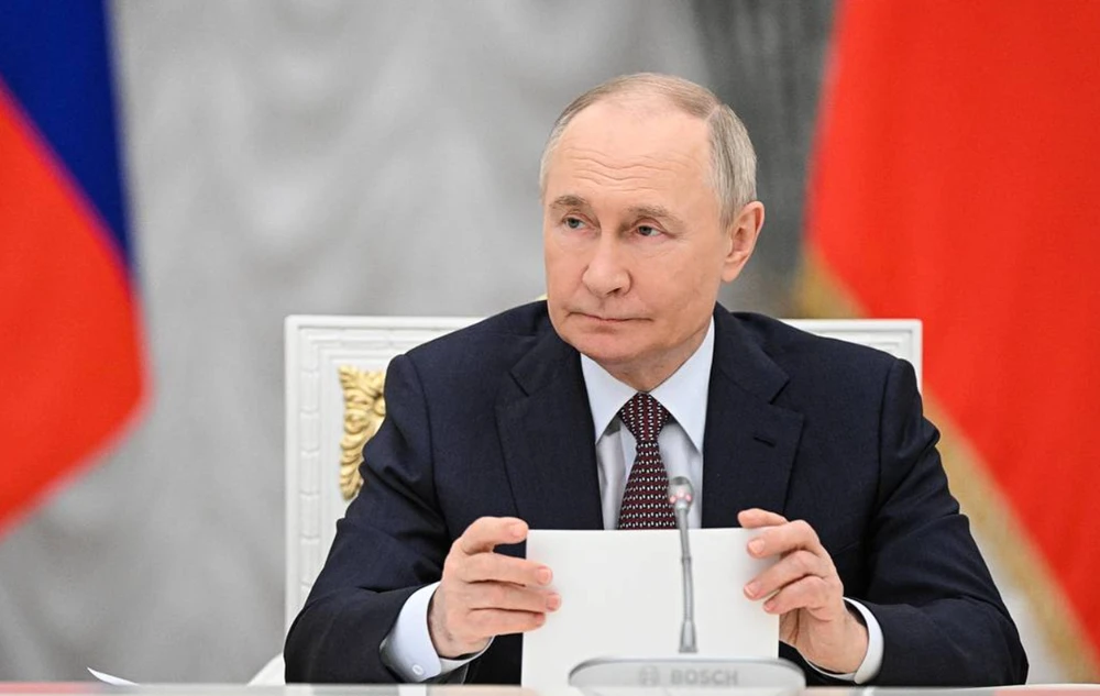 Tổng thống Putin ca ngợi chất lượng vũ khí Nga