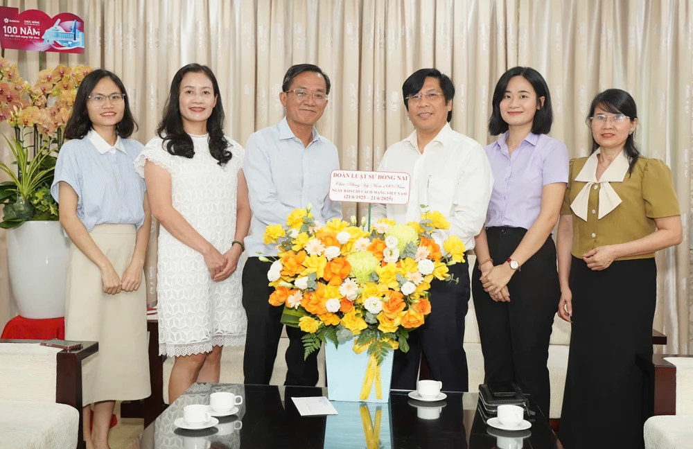 Pháp Luật TP.HCM là điểm tựa pháp lý vững chắc cho doanh nghiệp