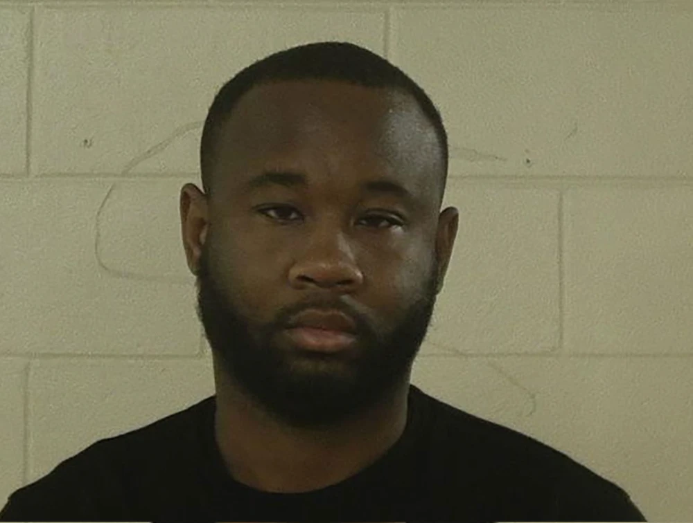 Ông Trump lên tiếng vụ lính Mỹ bắn 5 đồng đội tại căn cứ quân sự