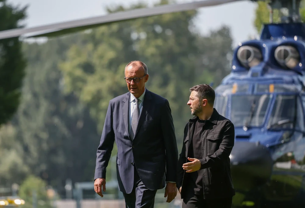 Ukraine nỗ lực xoay chuyển cục diện trước thượng đỉnh Trump-Putin