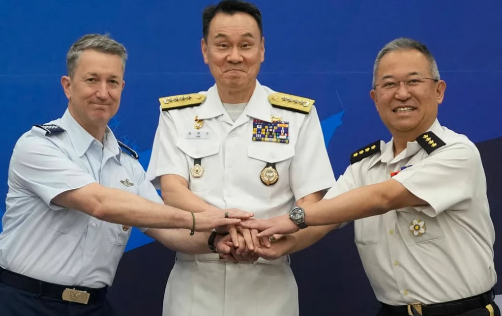 Vấn đề nan giải sau cuộc gặp giữa ông Trump với Tổng thống Hàn Quốc