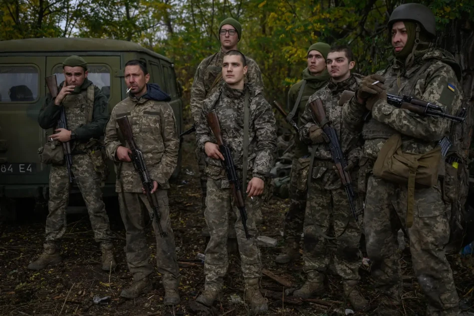 Chiến sự Nga-Ukraine 19-10: Ukraine nêu tổn thất Nga ở 1 thành trì chiến lược; Nga hạ hơn 1.500 lính Ukraine