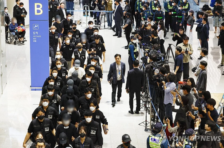 1 người Hàn Quốc chết trong khách sạn Campuchia; Cảnh sát Hàn xin lệnh bắt giữ 58 nghi phạm lừa đảo