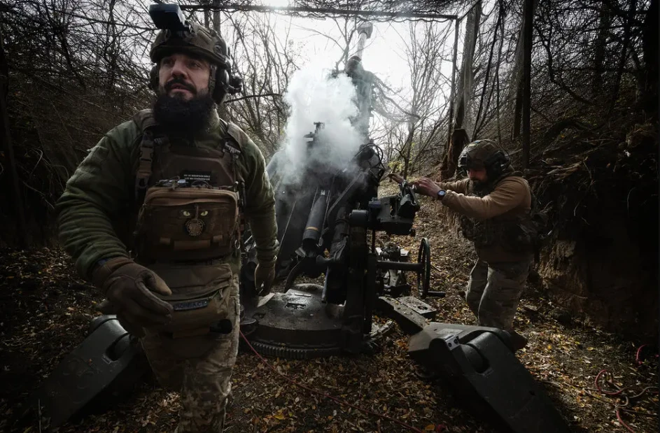 Chiến sự Nga-Ukraine 4-11: Kiev đánh lạc hướng Moscow ở Pokrovsk; Ukraine đánh sở chỉ huy phòng không S-400 Triumf ở Crimea