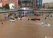 Trung Quốc: Lũ lụt gây vỡ nhiều đập, nhiều con đập khác bị đe doạ