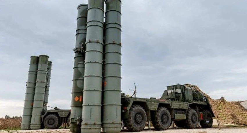 Hệ thống tên lửa phòng không S-300. Ảnh: DEFENSE EXPRESS Hệ thống tên lửa phòng không S-300. Ảnh: DEFENSE EXPRESS