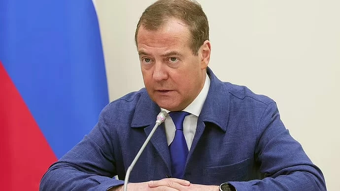 Ông Medvedev ủng hộ ông Putin tái tranh cử tổng thống