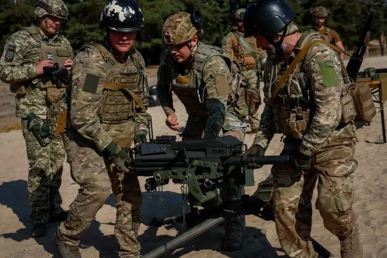 2 năm chiến sự Nga-Ukraine.jpeg