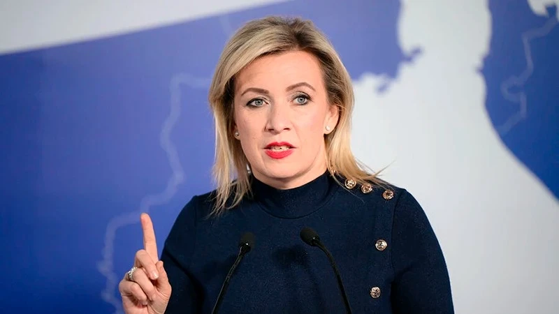 đóng cửa lãnh sự quán Nga