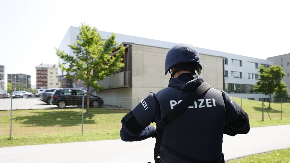 xả súng kinh hoàng tại trường học Áo