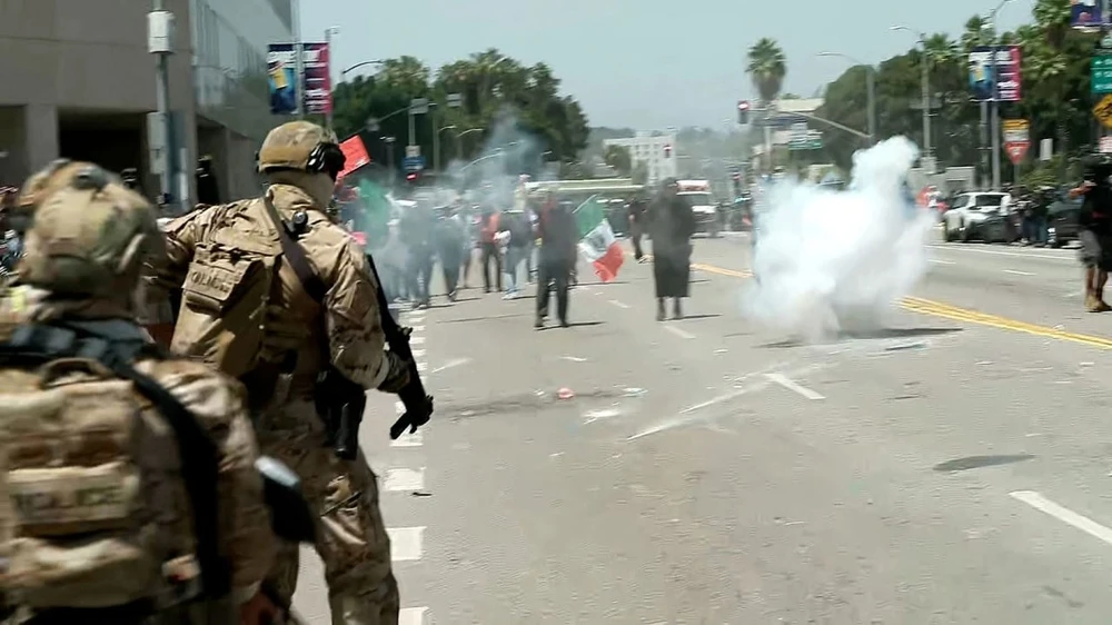 biểu tình ở Los Angeles