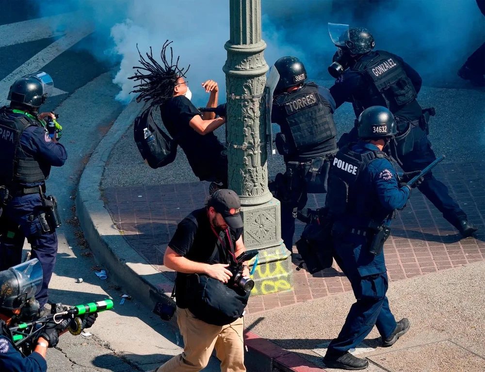 biểu tình ở Mỹ.jpg