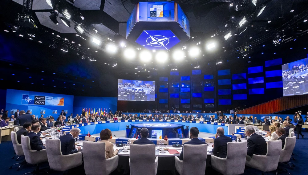 tuyên bố chung NATO