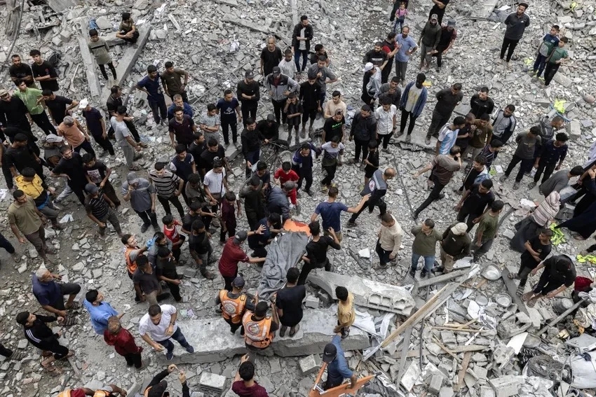 trục kháng chiến.jpg