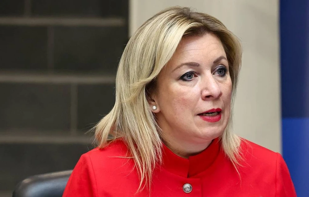 nhà ngoại giao Nga