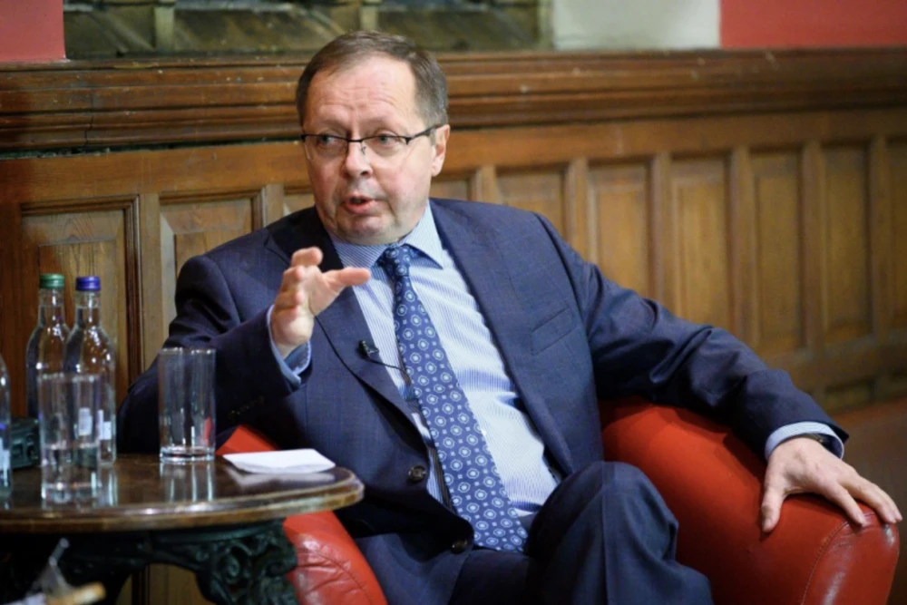 Đại sứ Nga tại London - ông Andrei Kelin