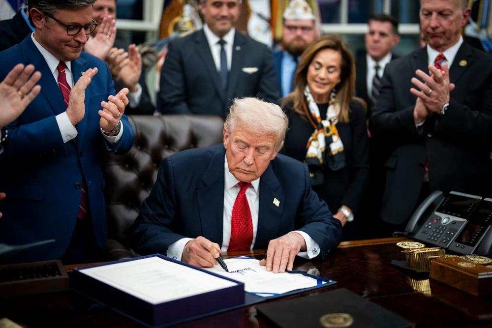 Chính phủ Mỹ mở cửa sau kỷ lục 43 ngày đóng cửa | Báo Pháp Luật TP. Hồ Chí  Minh