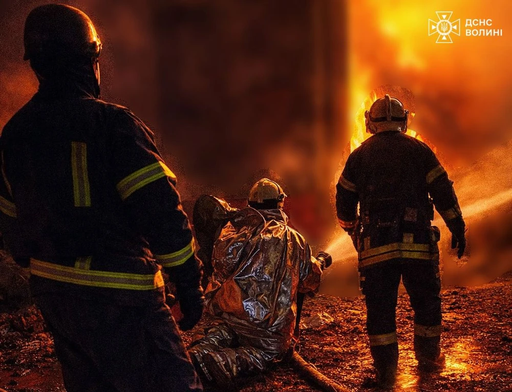 Nga tập kích diện rộng bằng tên lửa siêu vượt âm, lưới điện Ukraine tê liệt.jpg