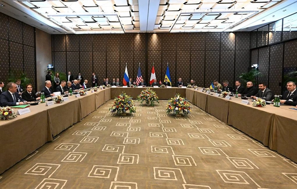 Đàm phán Nga-Mỹ-Ukraine lần 3 kết thúc ngày làm việc đầu tiên 'rất căng thẳng'.jpg