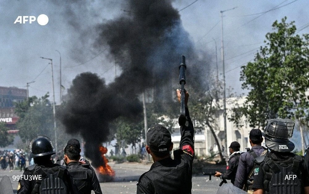 Biểu tình chống Mỹ lan rộng ở Pakistan, Iraq, thương vong lớn.jpg