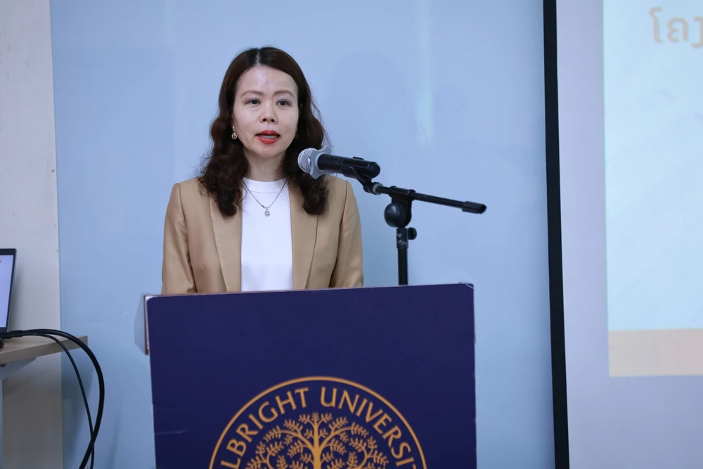 Thứ trưởng Ngoại giao Nguyễn Minh Hằng dự khai mạc chương trình 'Lãnh đạo cao cấp' dành cho cán bộ Lào 1.jpg