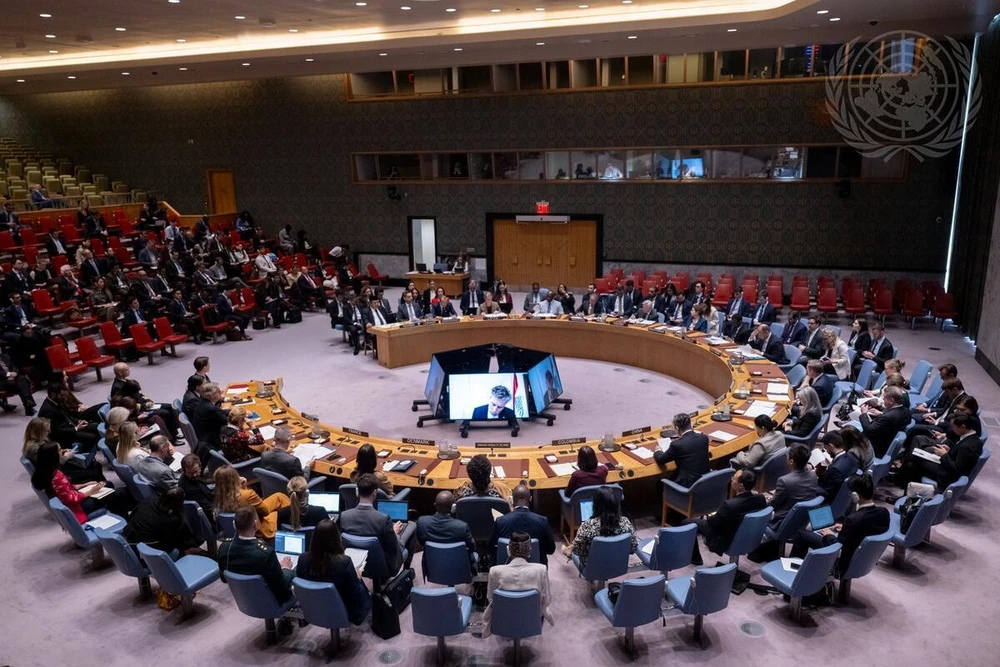 Eo biển Hormuz Tối hậu thư bủa vây và 3 kịch bản định đoạt.jpg