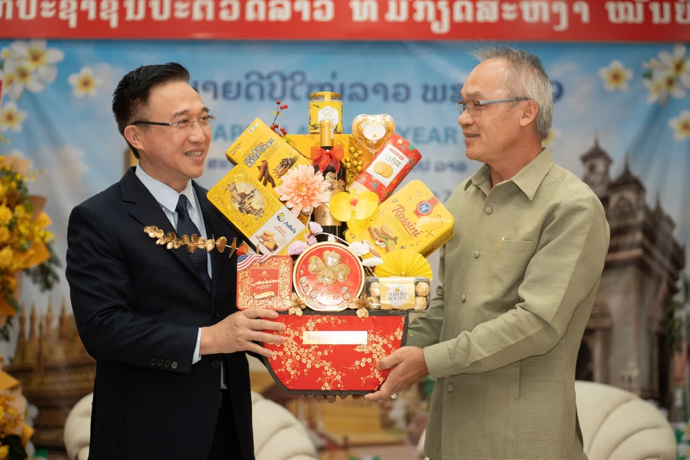 TP,HCM Lào Bunpimay.jpg