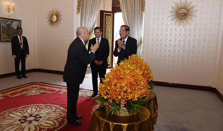 Ông Hun Sen cập nhật sức khỏe Quốc vương Campuchia sau khi điều trị ở Trung Quốc .jpeg