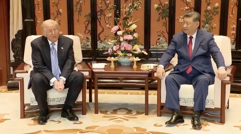Ông Trump Mỹ và Trung Quốc có cùng quan điểm về Iran và eo biển Hormuz.png