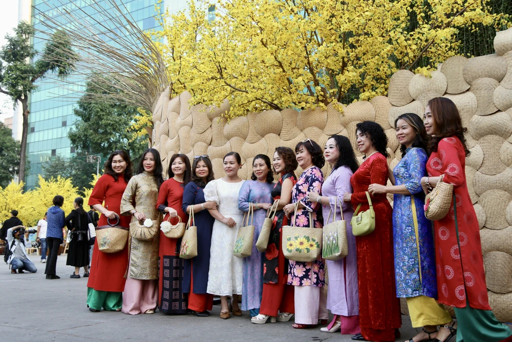 lễ hội tết việt 11.jpg