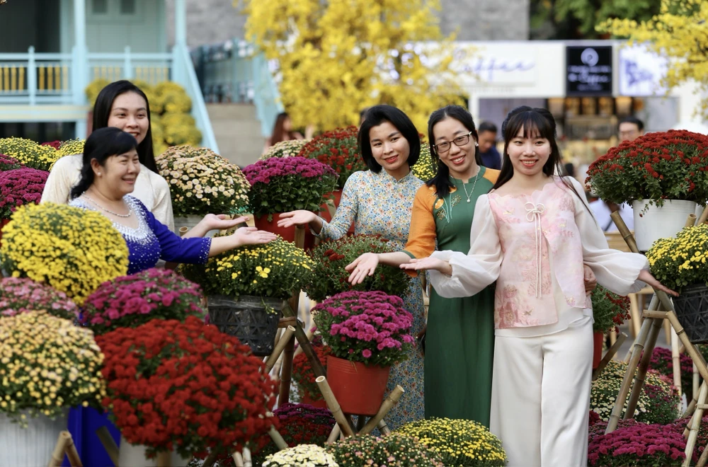 lễ hội tết việt 6.jpg