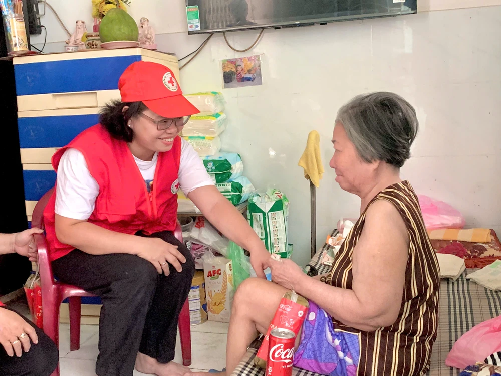 hội chữ thập đỏ 4.jpg