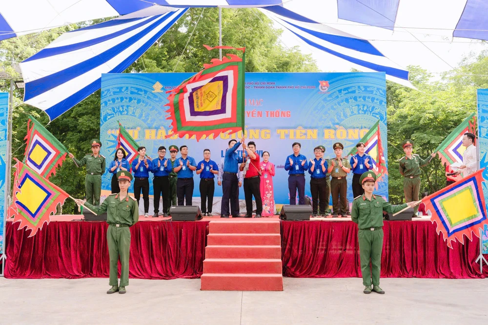 giỗ tổ hùng vương 11.jpg