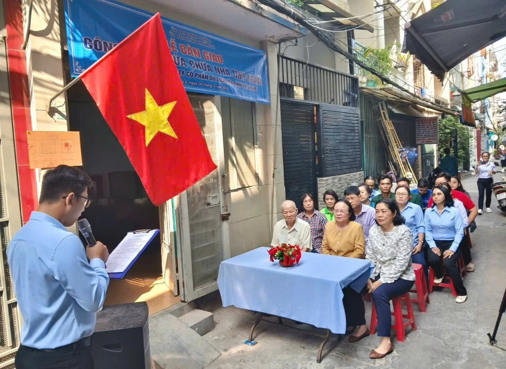 người có công 6.jpg