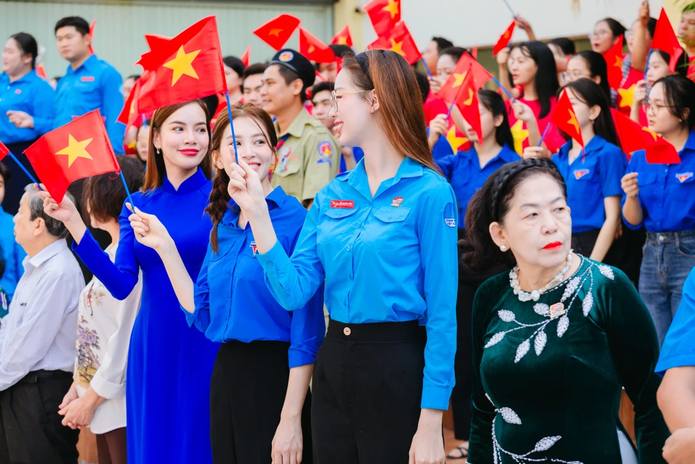 Tôi yêu Tổ quốc tôi 19.jpeg