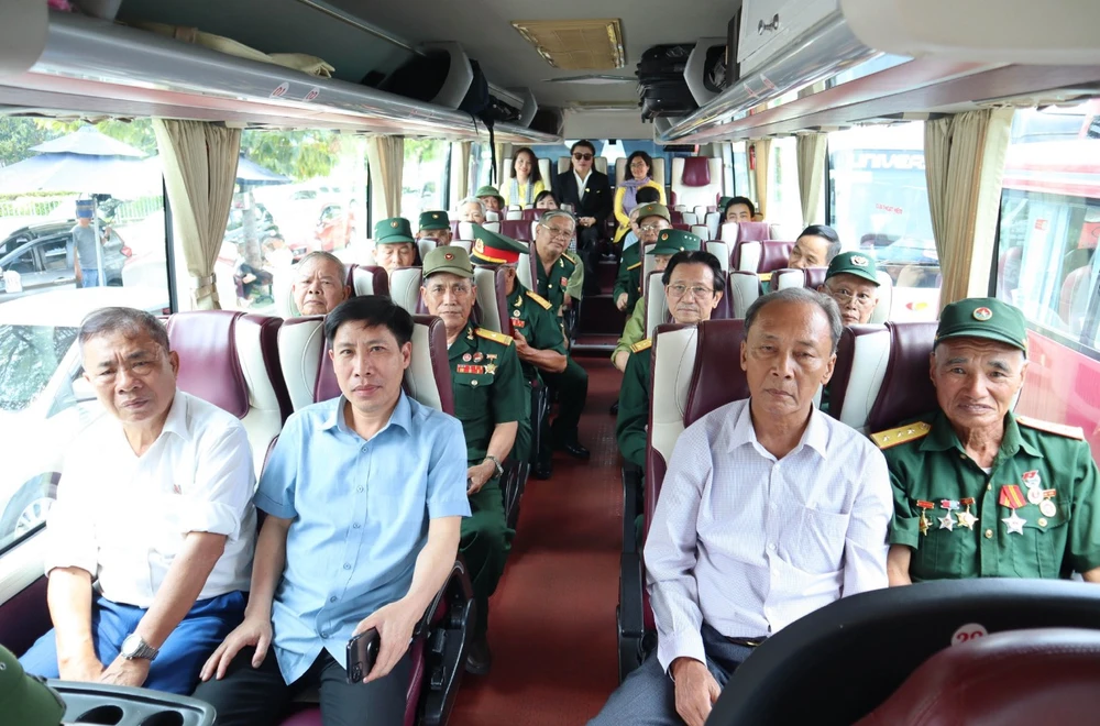 Đại thắng mùa xuân - HT 1.jpg