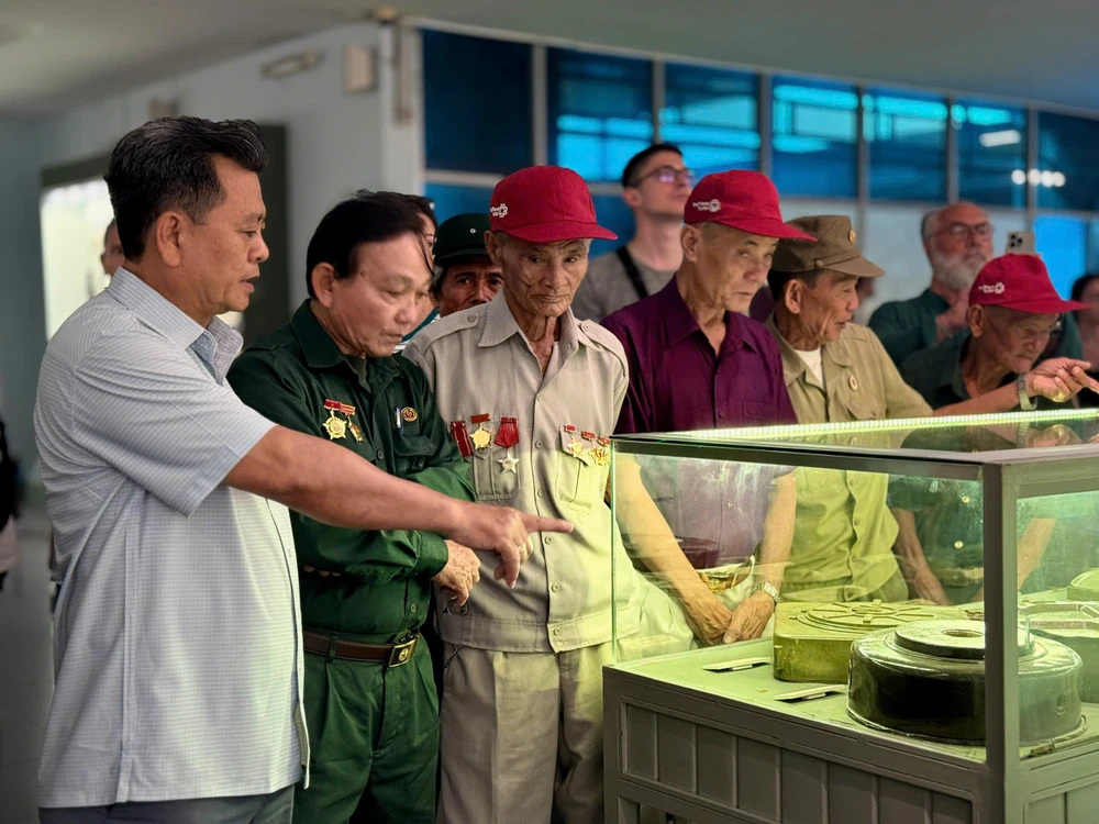 Đại thắng mùa xuân - LA 1.jpeg