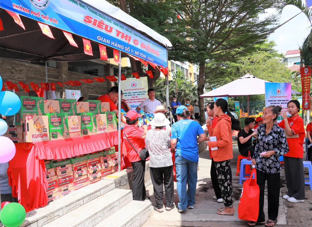 tháng nhân đạo 6.jpg