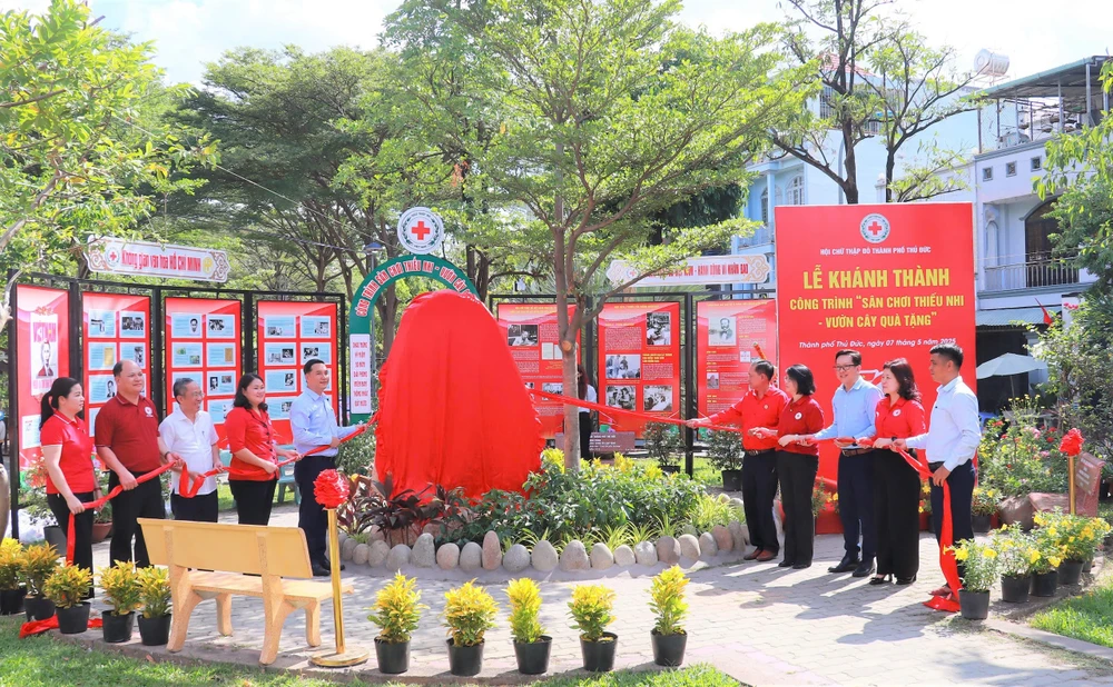 tháng nhân đạo 7.jpg