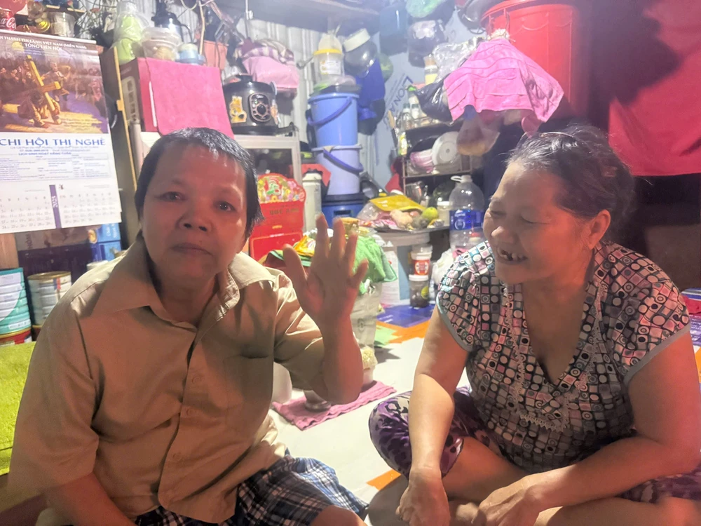 xóm ve chai 5 jpg.jpg