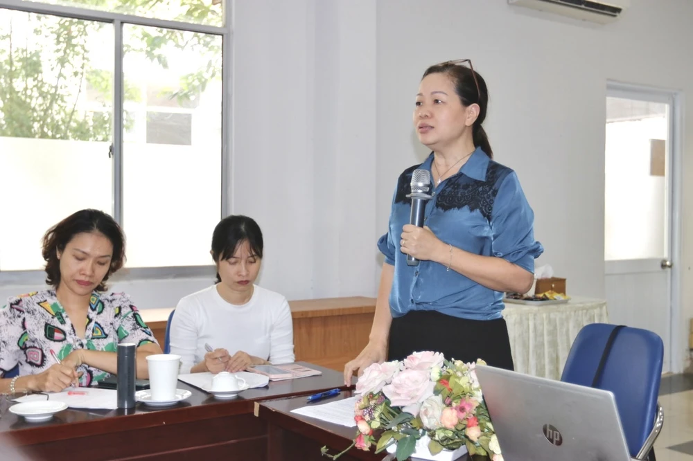 Bà Trần Thị Kim Thanh, nguyên Trưởng Phòng Bảo vệ, chăm sóc trẻ em và bình đẳng giới, Sở LĐ-TB&amp;XH TP.HCM (nay là Sở Nội vụ).