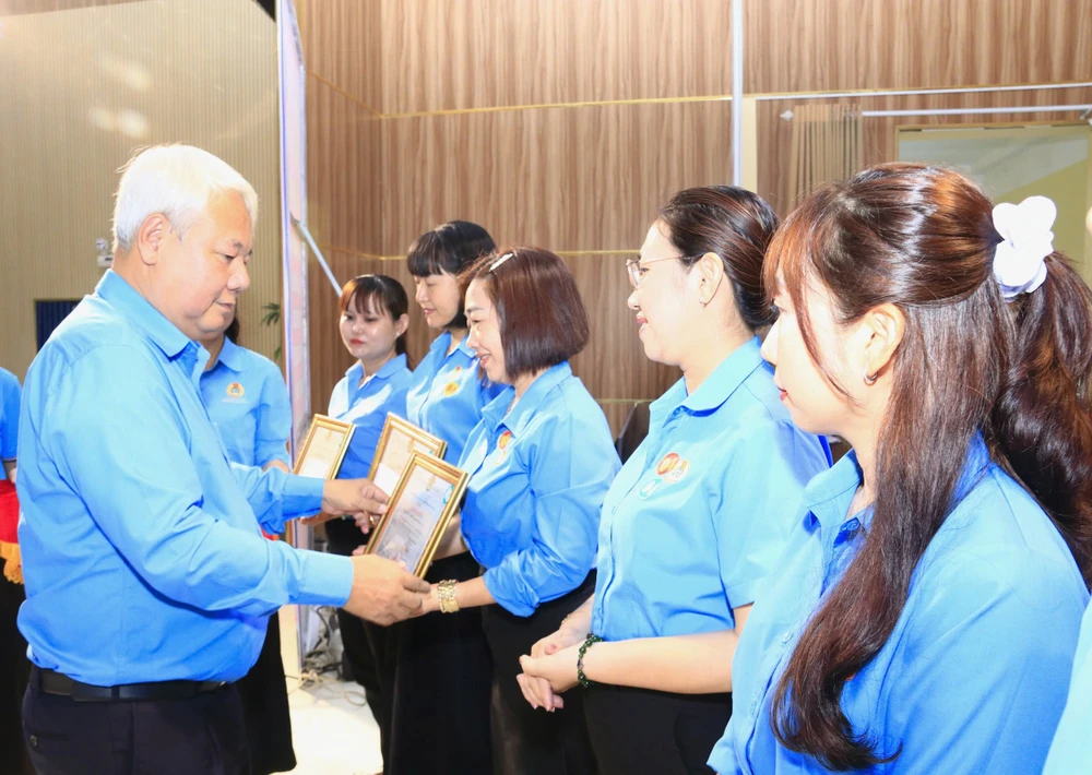 người tốt việc tốt 7.jpg