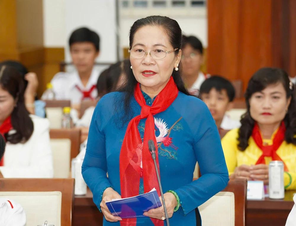 lãnh đạo tp 12(1).jpg