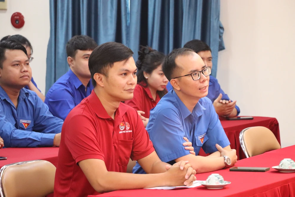 kỳ nghỉ hồng 1.JPG