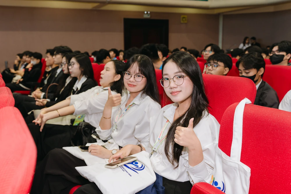 sinh viên quốc tế 8.jpeg