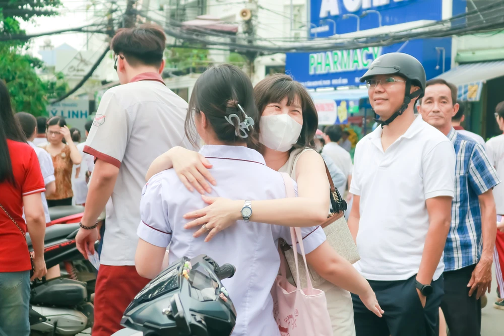 thi tốt nghiệp THPT Quốc gia 32.JPG