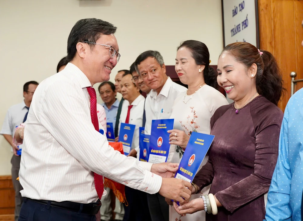 đơn vị sự nghiệp công lập (10).jpg