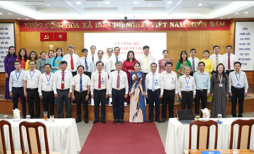 đơn vị sự nghiệp công lập (6).jpg