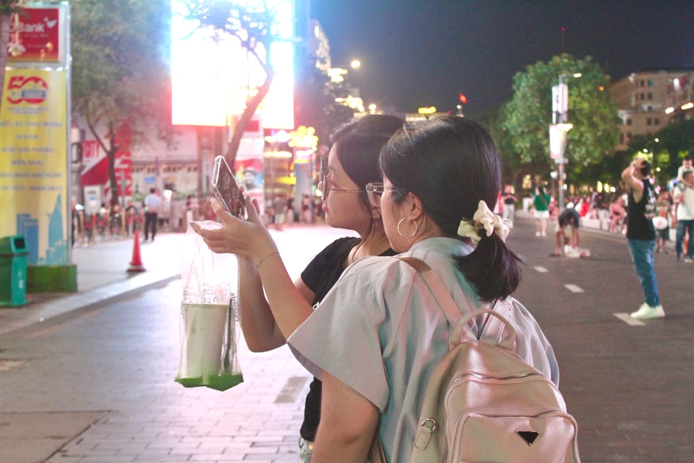 sắc màu mới (8).jpg