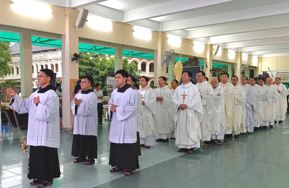 Triển lãm Môi sinh (2).jpg